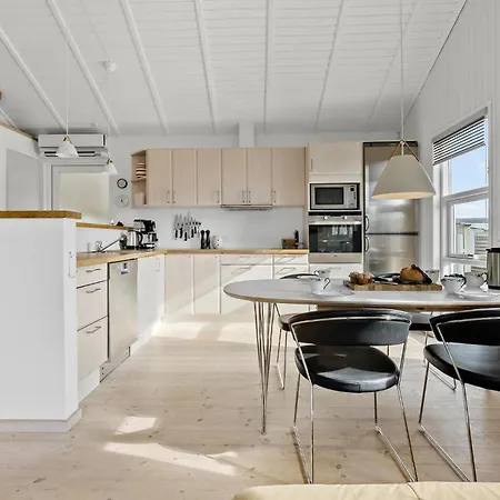 3 Bedroom In Semesterbostad